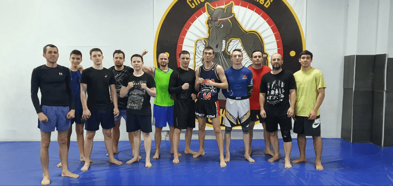 BLACK HORSE gym