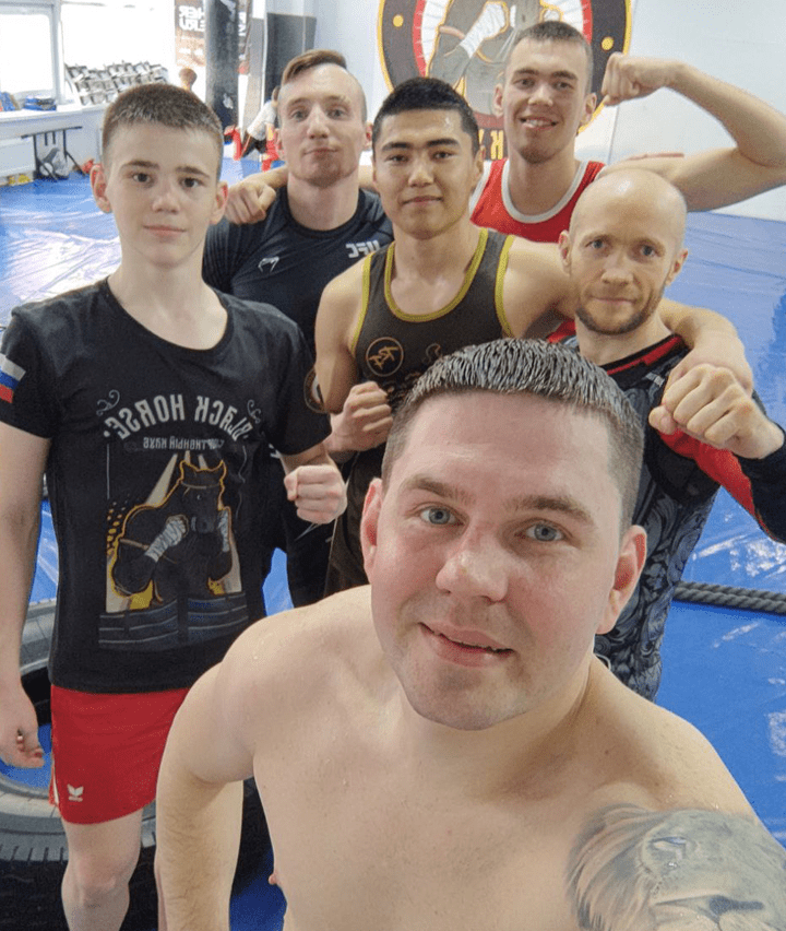 BLACK HORSE gym